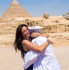 ياسمين عبدالعزيز تحتفل بتخرج ابنتها