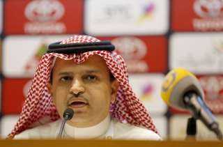 مدافع الزمالك الدولي يقترب من...
