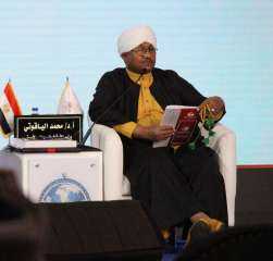 وزير الأوقاف السوداني الأسبق: علينا...