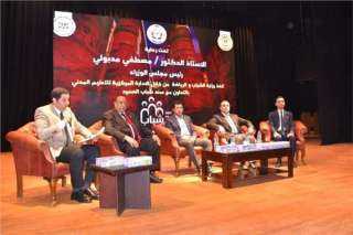 رئيس جامعة الأقصر يشهد انطلاق...
