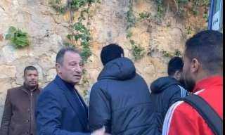 محمود الخطيب يؤازر لاعبي الأهلي...