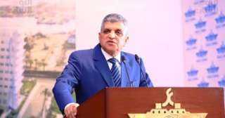 أسامة ربيع: إيرادات قناة السويس...