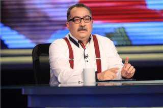 إبراهيم عيسى يقترح تحويل المساجد...