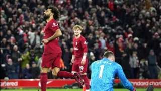 لا يتوقف .. محمد صلاح...